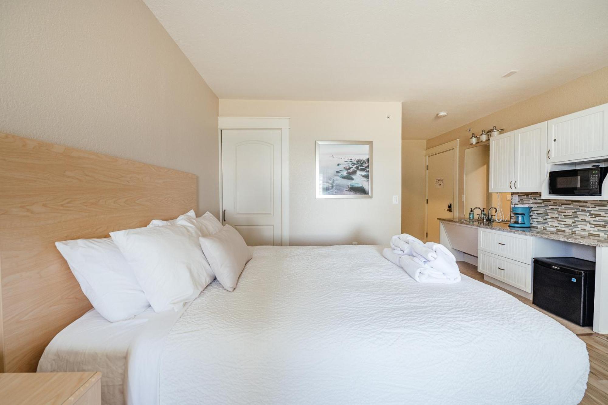 Kasa Gold Coast Inn Траверс-Сити Экстерьер фото